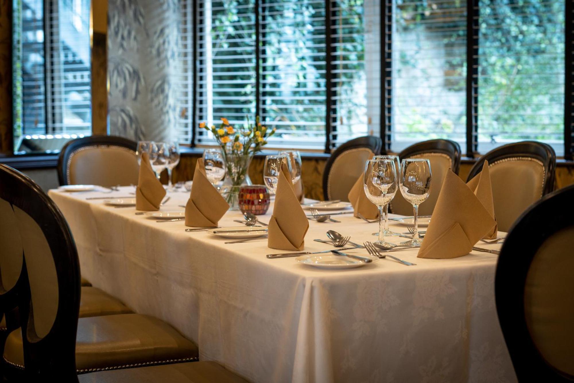 Mariners Hotel Haverfordwest Bagian luar foto