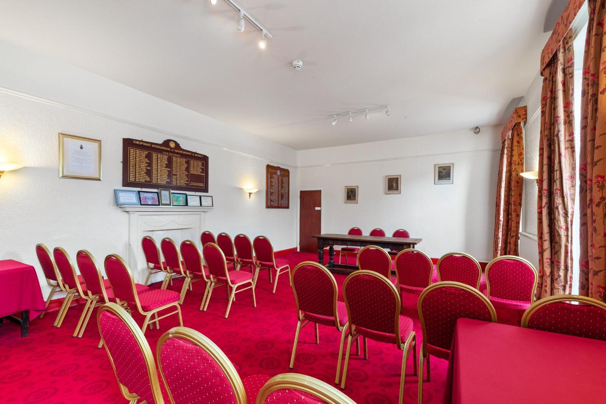 Mariners Hotel Haverfordwest Bagian luar foto