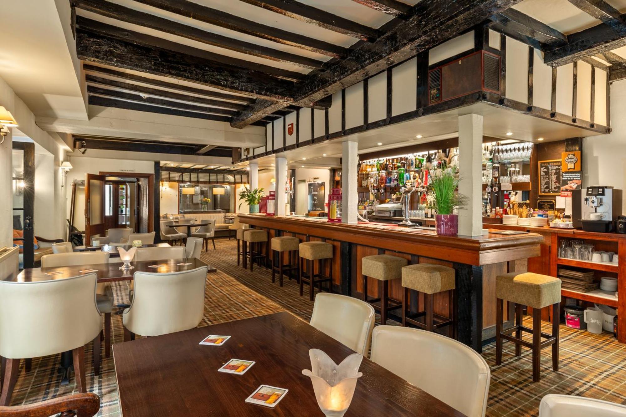 Mariners Hotel Haverfordwest Bagian luar foto