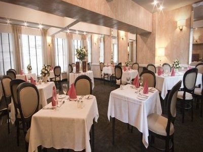 Mariners Hotel Haverfordwest Bagian luar foto